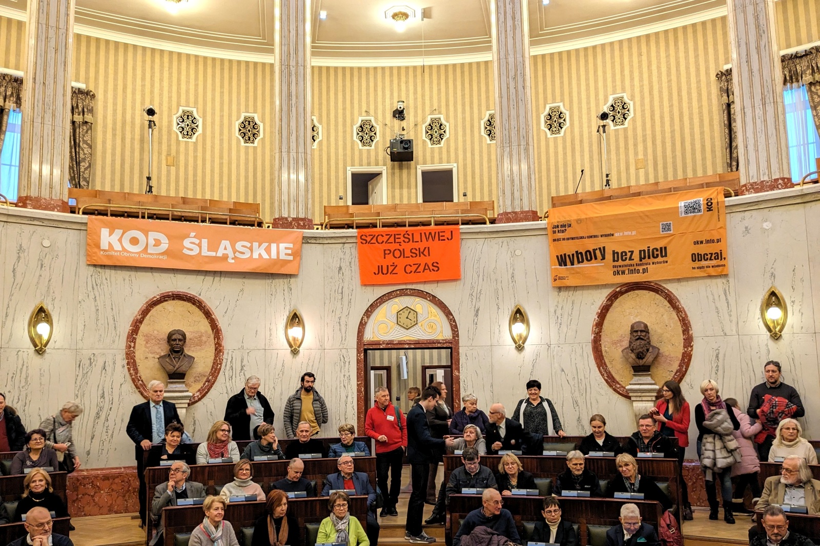 Uroczyste podsumowanie akcji OKW w sali obrad Sejmu Śląskiego